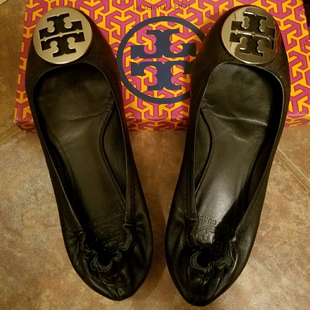*AUTH TORY BURCH Classic Black&Silver REVAS SZ 9*